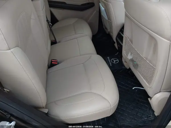 4JGDA5HBXHA983854 2017 MERCEDES-BENZ GLE - Image 8