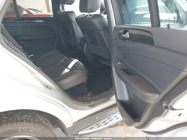 4JGDA5HBXHA991338 2017 MERCEDES-BENZ GLE - Image 8