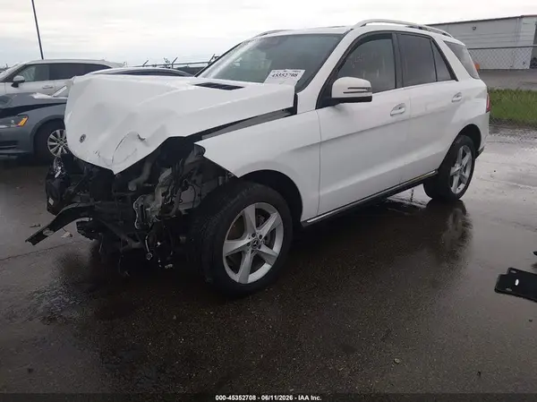 4JGDA5HBXHA991713 2017 MERCEDES-BENZ GLE - Image 2