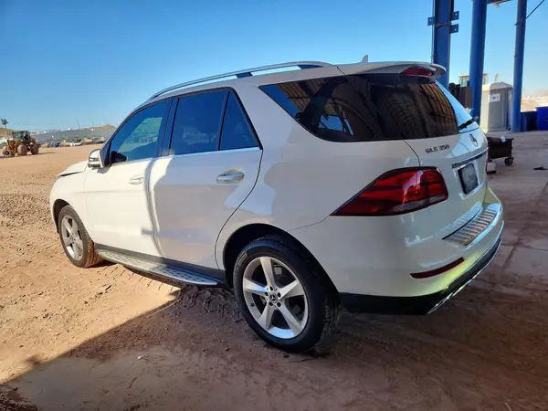 4JGDA5HBXHA993848 2017 MERCEDES-BENZ GLE - Image 2