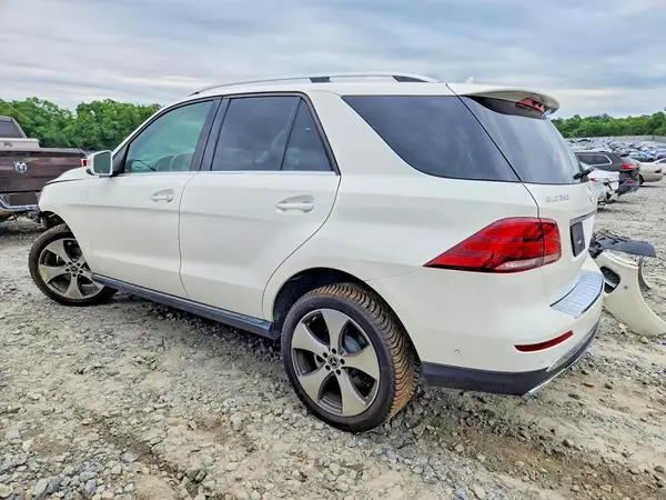 4JGDA5HBXJB052013 2018 MERCEDES-BENZ GLE - Image 2