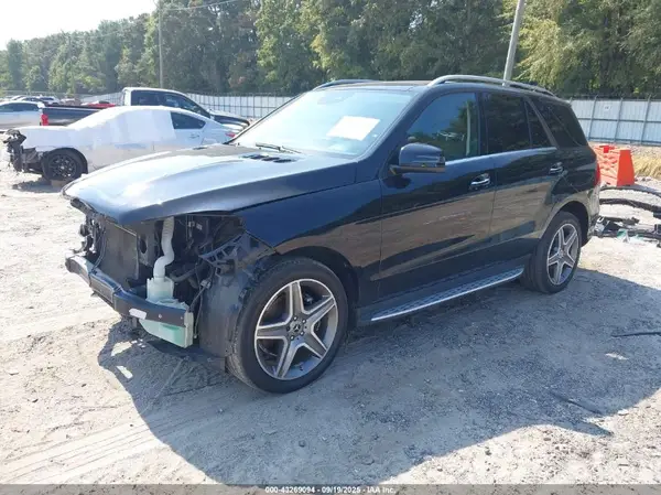 4JGDA5HBXJB076974 2018 MERCEDES-BENZ GLE - Image 2