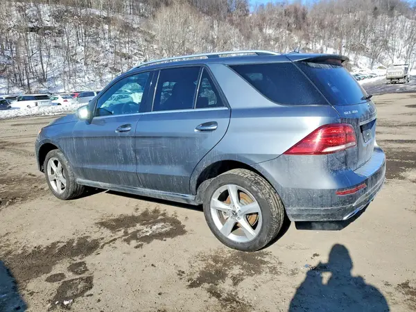 4JGDA5HBXJB102828 2018 MERCEDES-BENZ GLE - Image 2