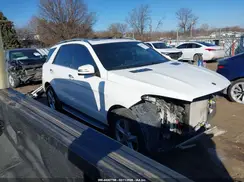 4JGDA5HBXJB114946 2018 MERCEDES-BENZ GLE