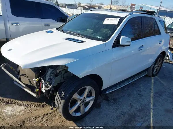 4JGDA5HBXJB114946 2018 MERCEDES-BENZ GLE - Image 2