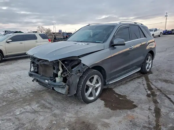4JGDA5HBXJB119886 2018 MERCEDES-BENZ GLE - Image 1