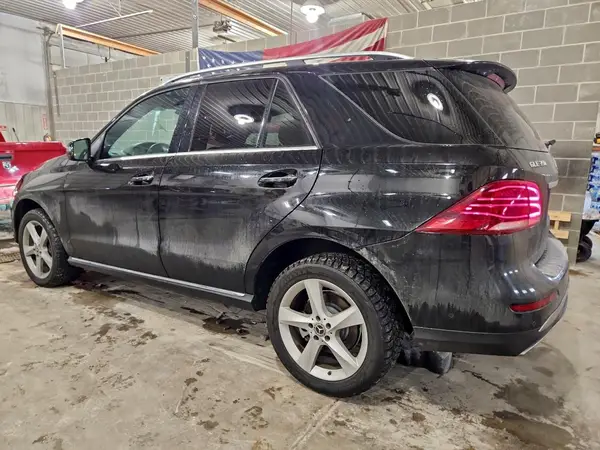 4JGDA5HBXJB193650 2018 MERCEDES-BENZ GLE - Image 2