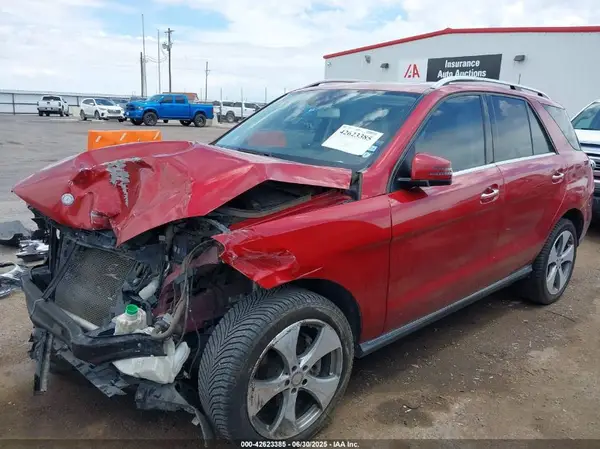 4JGDA5JB0GA645498 2016 MERCEDES-BENZ GLE - Image 2