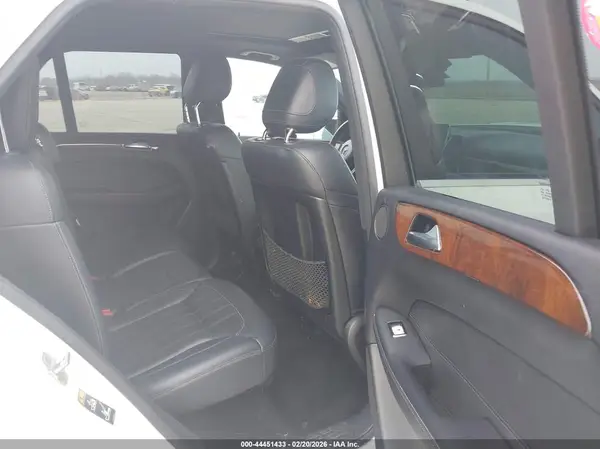 4JGDA5JB0GA664245 2016 MERCEDES-BENZ GLE - Image 8