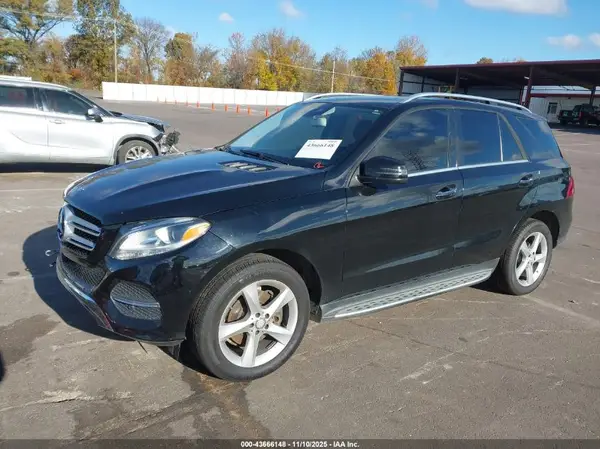 4JGDA5JB0GA700449 2016 MERCEDES-BENZ GLE - Image 2