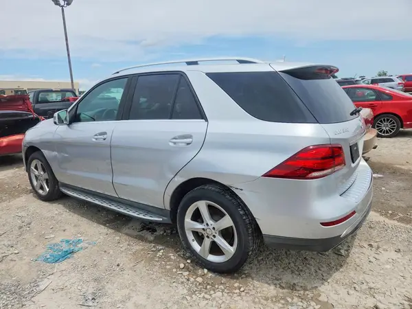 4JGDA5JB0GA711032 2016 MERCEDES-BENZ GLE - Image 2