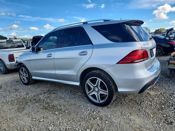 4JGDA5JB0GA745147 2016 MERCEDES-BENZ GLE - Image 2