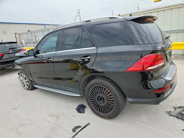 4JGDA5JB0GA749795 2016 MERCEDES-BENZ GLE - Image 2