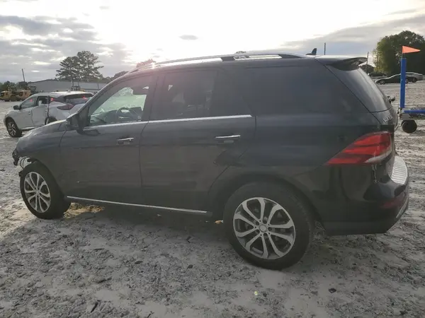 4JGDA5JB0GA765785 2016 MERCEDES-BENZ GLE - Image 2