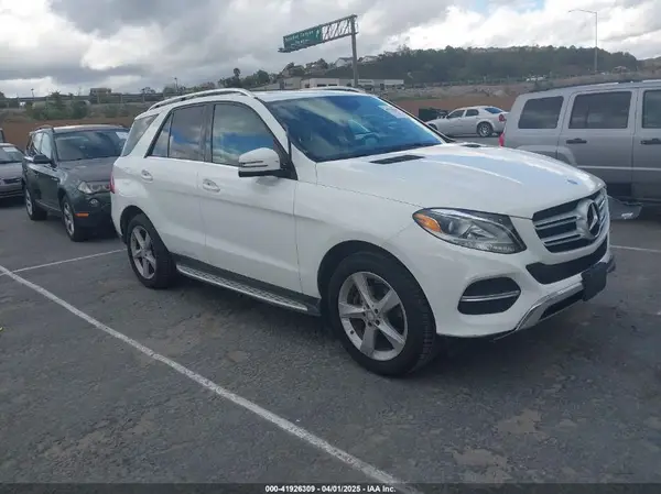 4JGDA5JB0GA772199 2016 MERCEDES-BENZ GLE - Image 1
