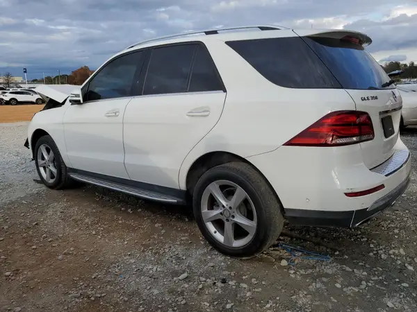 4JGDA5JB0HA822732 2017 MERCEDES-BENZ GLE - Image 2