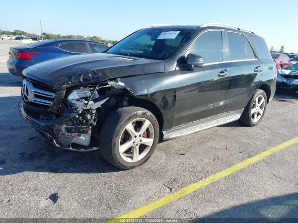 4JGDA5JB0HA837277 2017 MERCEDES-BENZ GLE - Image 2