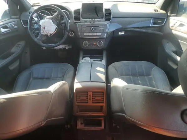 4JGDA5JB0HA877083 2017 MERCEDES-BENZ GLE - Image 8
