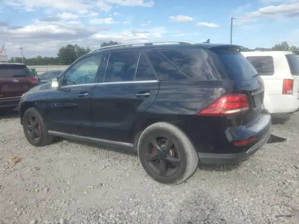 4JGDA5JB0HA887872 2017 MERCEDES-BENZ GLE - Image 2