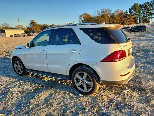 4JGDA5JB0HA923656 2017 MERCEDES-BENZ GLE - Image 2