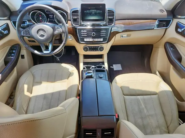 4JGDA5JB0HA962005 2017 MERCEDES-BENZ GLE - Image 8