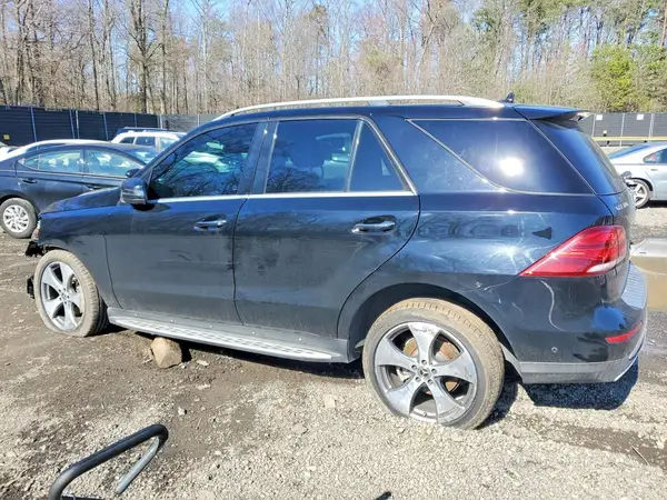 4JGDA5JB0HA962604 2017 MERCEDES-BENZ GLE - Image 2