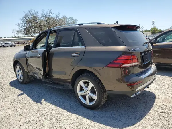 4JGDA5JB0HA974719 2017 MERCEDES-BENZ GLE - Image 2