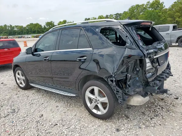 4JGDA5JB0JB064018 2018 MERCEDES-BENZ GLE - Image 2