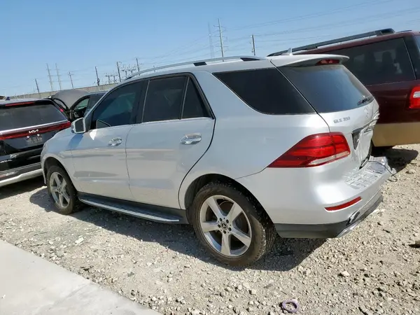 4JGDA5JB0JB120104 2018 MERCEDES-BENZ GLE - Image 2