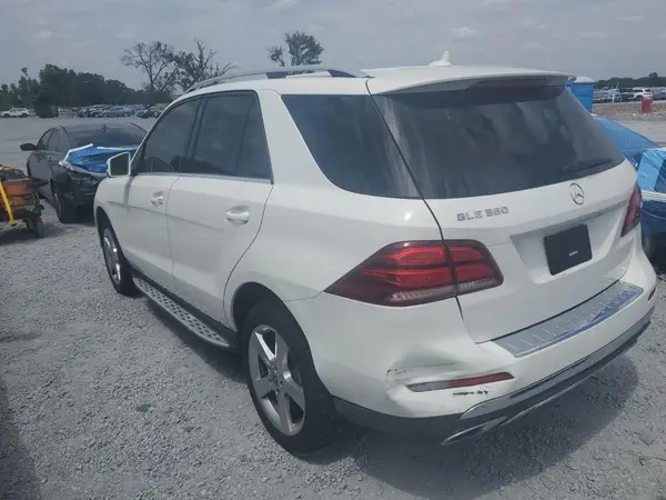 4JGDA5JB0JB123326 2018 MERCEDES-BENZ GLE - Image 2
