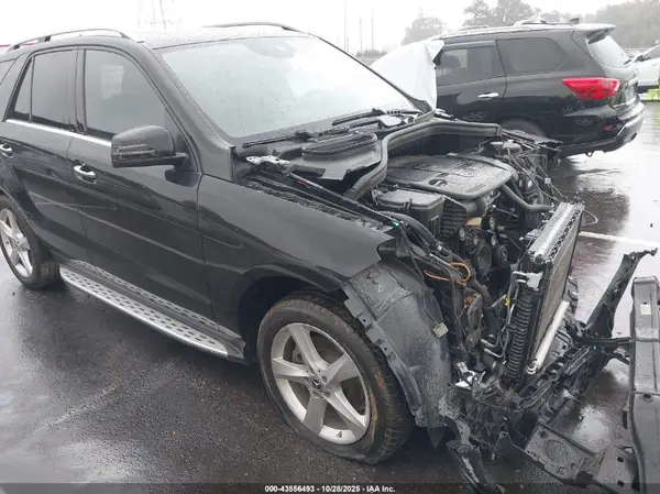 4JGDA5JB0JB168430 2018 MERCEDES-BENZ GLE - Image 1