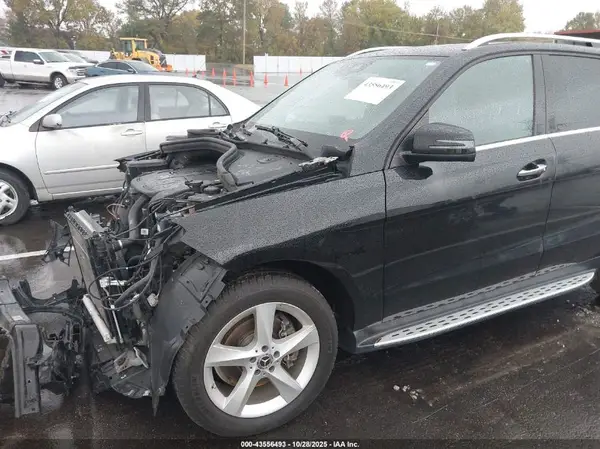 4JGDA5JB0JB168430 2018 MERCEDES-BENZ GLE - Image 2