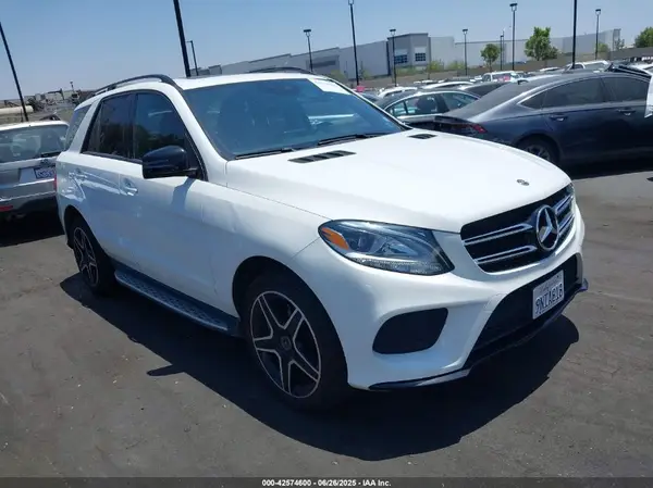 4JGDA5JB0JB172588 2018 MERCEDES-BENZ GLE - Image 1