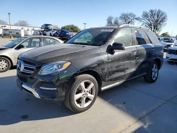 4JGDA5JB0JB173045 2018 MERCEDES-BENZ GLE - Image 1