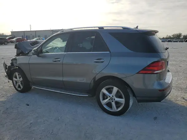 4JGDA5JB0JB187835 2018 MERCEDES-BENZ GLE - Image 2