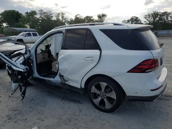 4JGDA5JB0JB199919 2018 MERCEDES-BENZ GLE - Image 2
