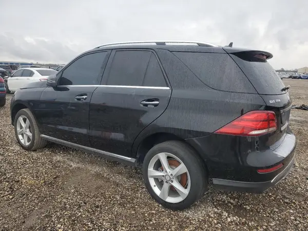 4JGDA5JB1GA666893 2016 MERCEDES-BENZ GLE - Image 2