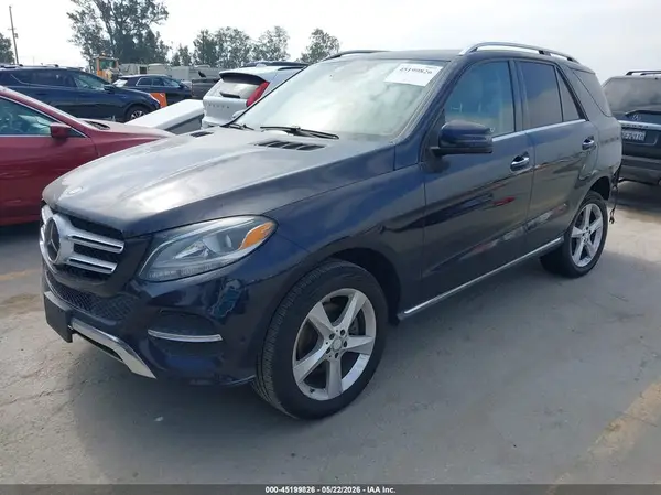 4JGDA5JB1GA687307 2016 MERCEDES-BENZ GLE - Image 2