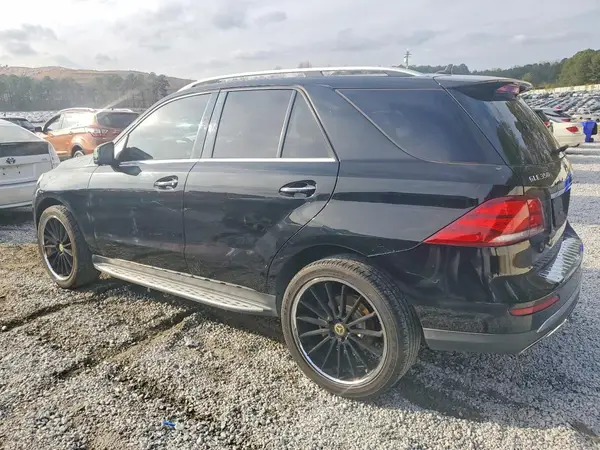 4JGDA5JB1GA754388 2016 MERCEDES-BENZ GLE - Image 2