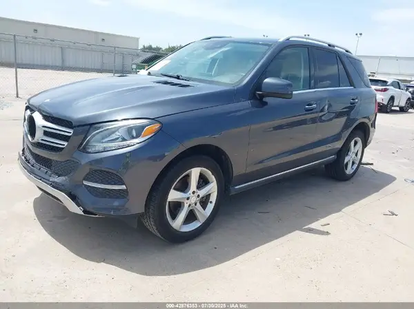 4JGDA5JB1GA778593 2016 MERCEDES-BENZ GLE - Image 2