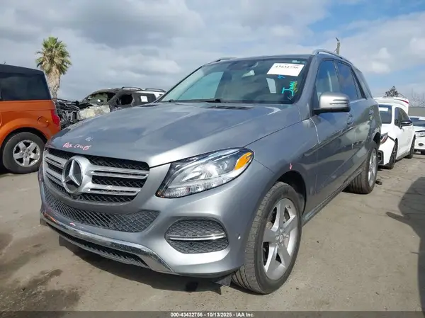 4JGDA5JB1GA779369 2016 MERCEDES-BENZ GLE - Image 2