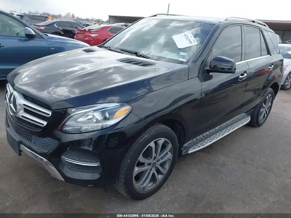 4JGDA5JB1HA814932 2017 MERCEDES-BENZ GLE - Image 2