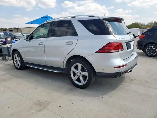 4JGDA5JB1HA826708 2017 MERCEDES-BENZ GLE - Image 2