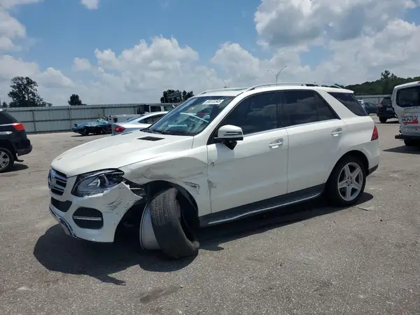 4JGDA5JB1HA834792 2017 MERCEDES-BENZ GLE - Image 1