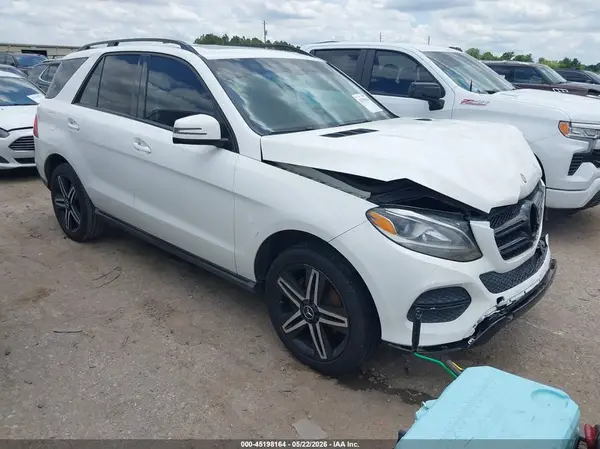 4JGDA5JB1HA854234 2017 MERCEDES-BENZ GLE - Image 1