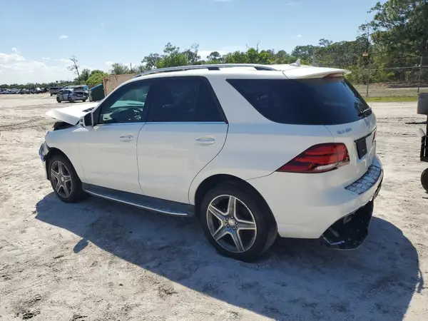 4JGDA5JB1HA886469 2017 MERCEDES-BENZ GLE - Image 2