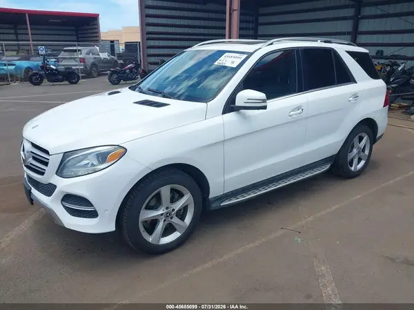 4JGDA5JB1HA911676 2017 MERCEDES-BENZ GLE - Image 2