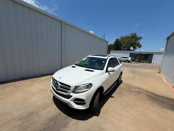 4JGDA5JB1HA938358 2017 MERCEDES-BENZ GLE - Image 2