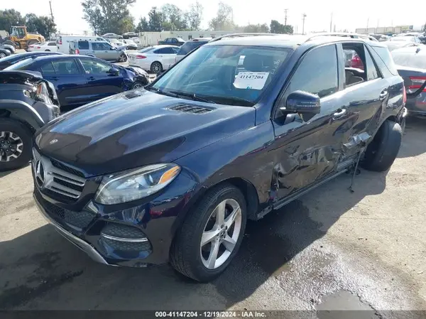 4JGDA5JB1HA938585 2017 MERCEDES-BENZ GLE - Image 2