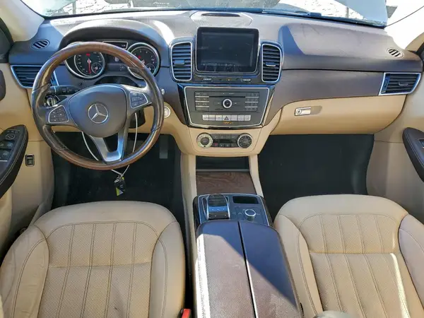 4JGDA5JB1HA960747 2017 MERCEDES-BENZ GLE - Image 8